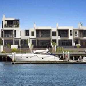 Project: Yarra's Edge Housing